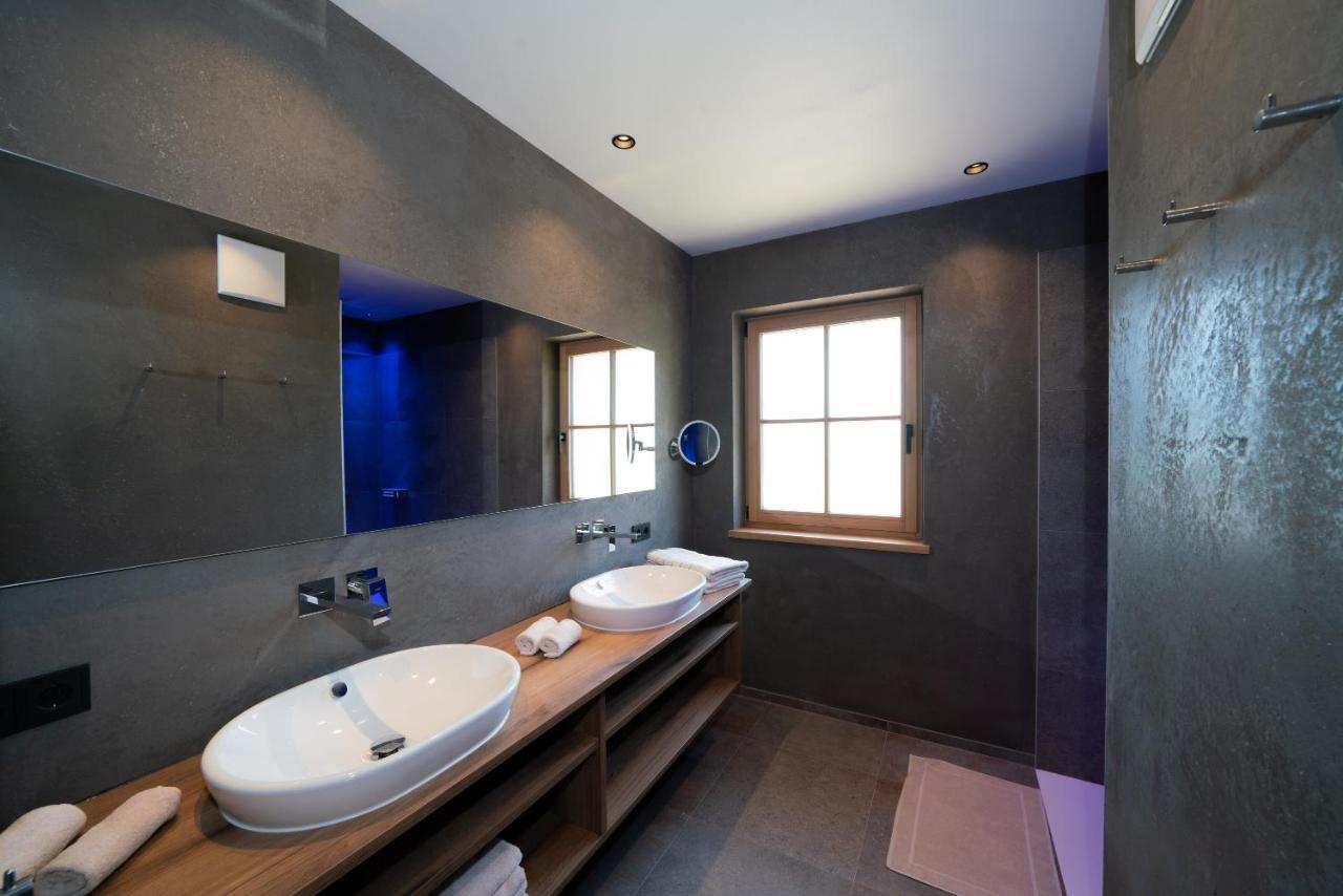 Himml Schlosshof Umes エクステリア 写真