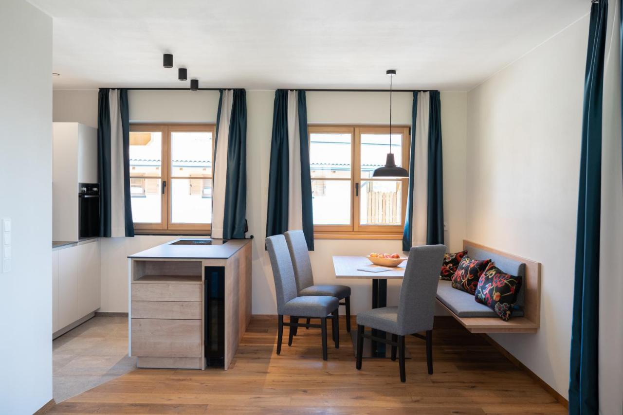 Himml Schlosshof Umes エクステリア 写真