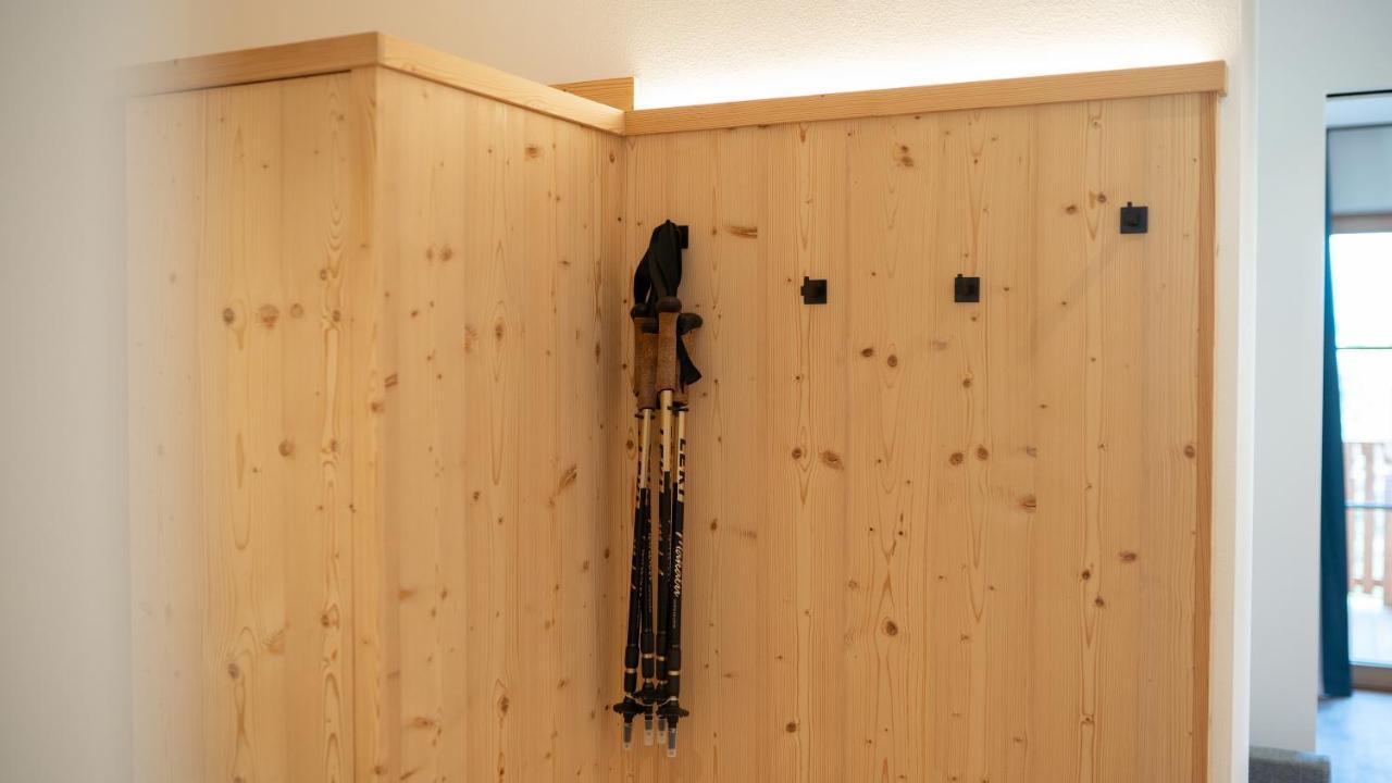 Himml Schlosshof Umes エクステリア 写真